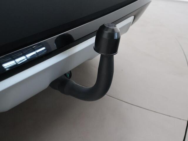 BMW X1 xDrive25e 220 PK BUSINESS EDITION + TREKHAAK | HEAD-UP | SFEERVERL. | CAMERA | STOELVERW.