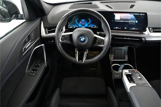 BMW X1 xDrive30e M-sport | Panodak | 360° Camera | Remote 3D View | Hud | SOH 91,02% | – foto 2