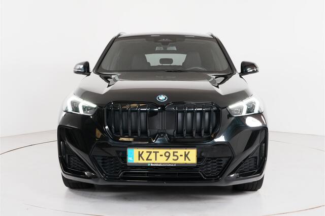 BMW X1 xDrive30e M-sport | Panodak | 360° Camera | Remote 3D View | Hud | SOH 91,02% | – foto 3