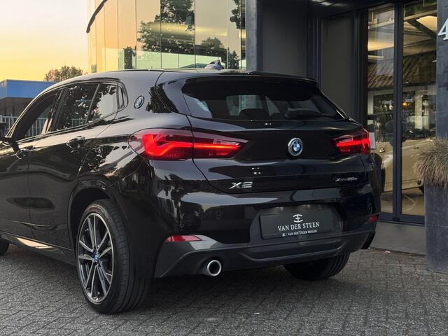 BMW X2 xDrive25e Executive M Pakket | Standkachel | Ambiance verlichting