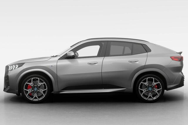 BMW X2 iX2 eDrive20 M Sport Edition | M Sport Pro | Innovation Pack | Comfort Pack | Trekhaak | Glazen Panoramadak