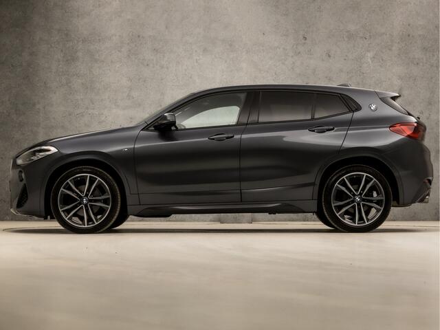 BMW X2 1.8i sDrive M Sport Automaat (NAVIGATIE, M PAKKET, CLIMATE, STOELVERWARMING, LEDEREN SPORTSTOELEN, CAMERA, GETINT GLAS, SFEERVERLICHTING, NIEUWSTAAT)