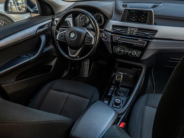 BMW X2 sDrive20i High Exe 18 INCH CAMERA LED PDC STOELVERW