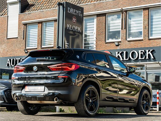 BMW X2 sDrive20i High Exe 18 INCH CAMERA LED PDC STOELVERW