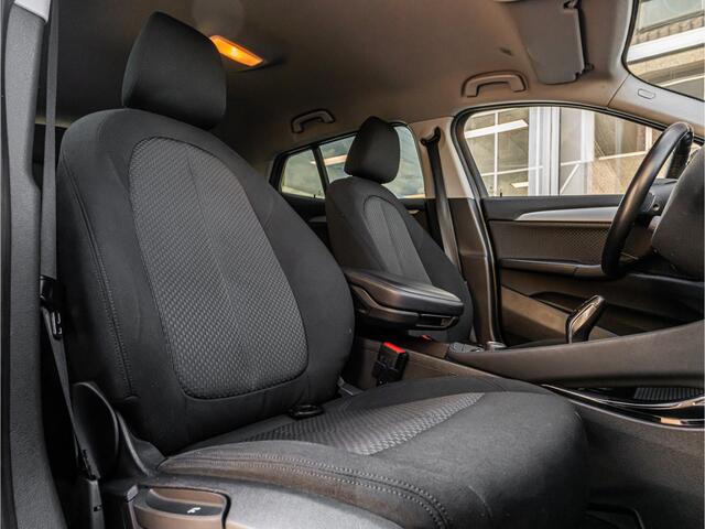 BMW X2 sDrive20i High Exe 18 INCH CAMERA LED PDC STOELVERW