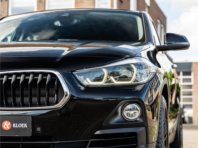 BMW X2 sDrive20i High Exe 18 INCH CAMERA LED PDC STOELVERW