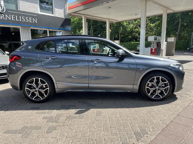BMW X2 xDrive25e High Executive M-Sport Leder Pano NL Aut