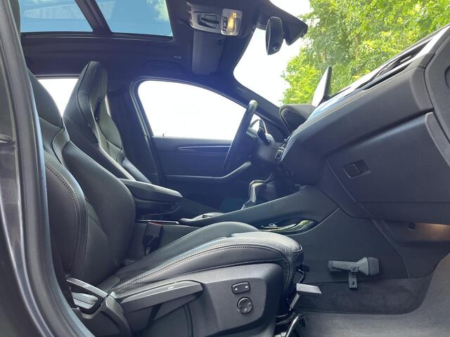 BMW X2 xDrive25e High Executive M-Sport Leder Pano NL Aut