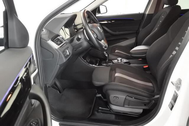BMW X2 sDrive20i 192pk Exe Edition Trekhaak 19"