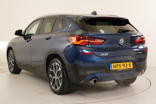 BMW X2 xDrive25e Executive | Panorama | Camera | Lane | Cruise Adaptief | Inparkeer |