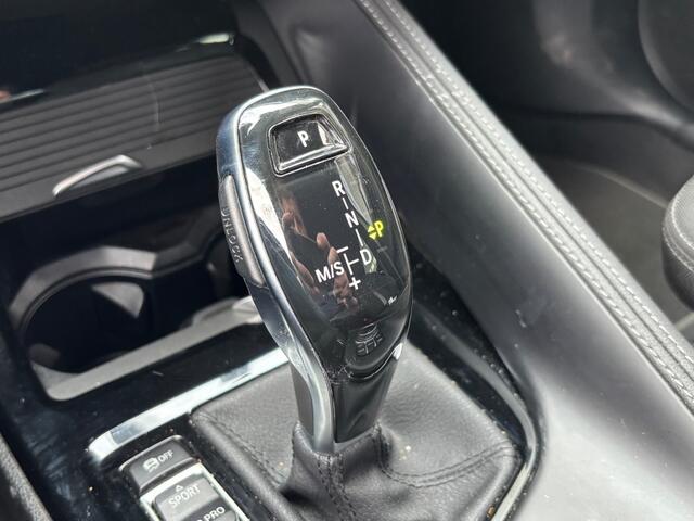 BMW X2 SDRIVE18I BNSED+ AUTOMAAT AIRCO LMV LED PDC-CAMERA