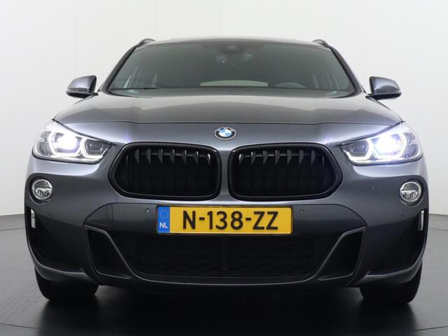 BMW X2 xDrive20i High Executive Trekhaak/Panodak/Camera etc.