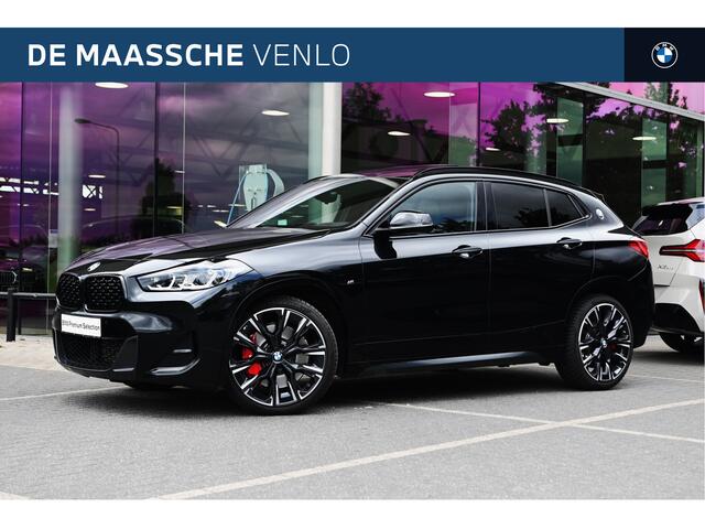 BMW X2 M35i High Executive Automaat / Panoramadak / Trekhaak / M Sportstoelen / Achteruitrijcamera / Active Cruise Control / Comfort Access / Head-Up