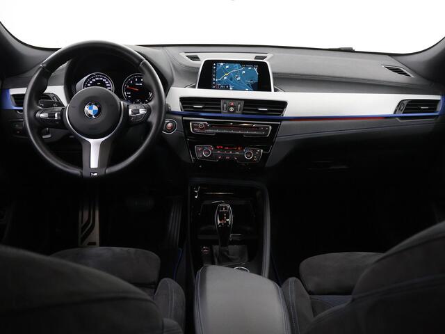 BMW X2 sDrive20i Executive | M Sport | Navigatie | Climate Control | Stoelverwarming | Sportstoelen |