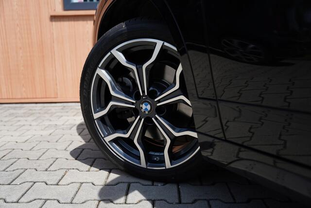 BMW X2 20i | sDrive | M-Sport | Panorama | Trekhaak | Head-up
