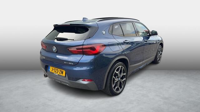BMW X2 xDrive25e High Executive M Sport/Schuifdak/Leder /NL Auto
