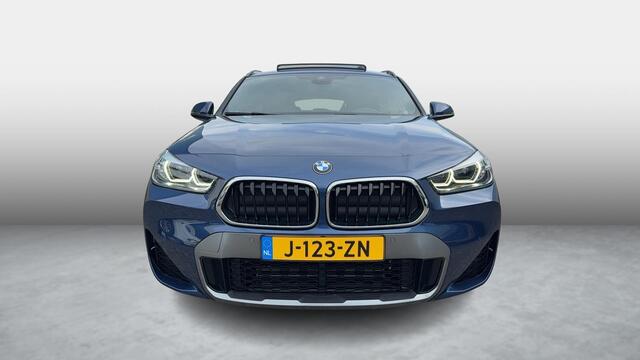 BMW X2 xDrive25e High Executive M Sport/Schuifdak/Leder /NL Auto