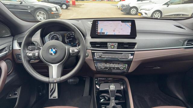 BMW X2 xDrive25e High Executive M Sport/Schuifdak/Leder /NL Auto
