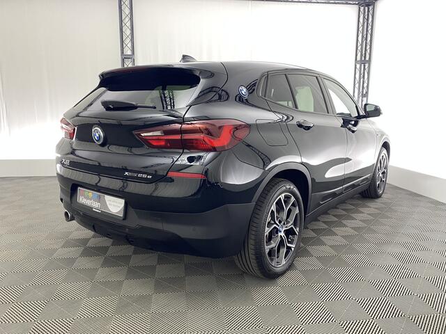 BMW X2 xDrive25e Business Edition Plus | Apple carplay | Cruise adaptief | 18 inch | Elektr. achterklep
