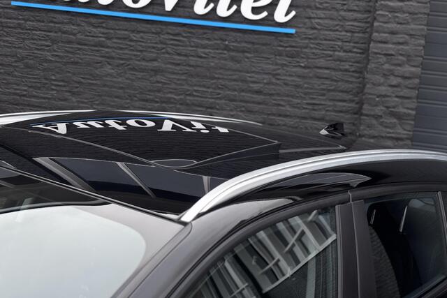 BMW X2 sDrive20i | Panodak | Sportstoelen | Camera | Trekhaak | Stoelverwarming