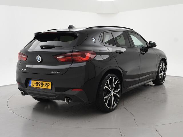 BMW X2 20i M-SPORT + M-STOELEN | HEAD-UP | PANORAMA | ADAPTIVE CRUISE | LEDER | TREKHAAK | HK | SFEERVERLICHTING