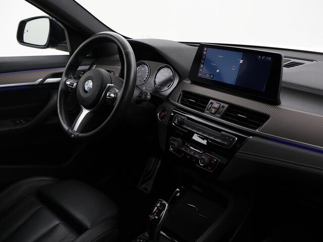 BMW X2 20i M-SPORT + M-STOELEN | HEAD-UP | PANORAMA | ADAPTIVE CRUISE | LEDER | TREKHAAK | HK | SFEERVERLICHTING