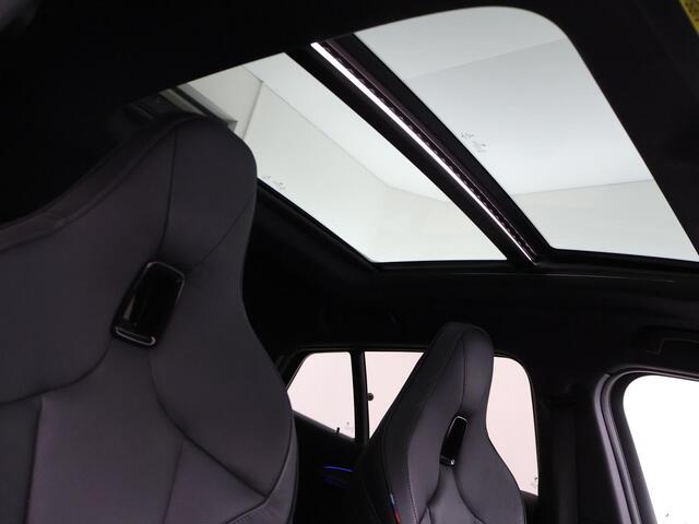 BMW X2 20i M-SPORT + M-STOELEN | HEAD-UP | PANORAMA | ADAPTIVE CRUISE | LEDER | TREKHAAK | HK | SFEERVERLICHTING