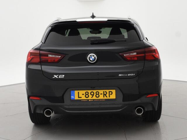 BMW X2 20i M-SPORT + M-STOELEN | HEAD-UP | PANORAMA | ADAPTIVE CRUISE | LEDER | TREKHAAK | HK | SFEERVERLICHTING