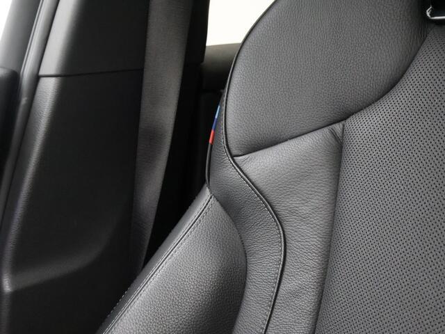 BMW X2 20i M-SPORT + M-STOELEN | HEAD-UP | PANORAMA | ADAPTIVE CRUISE | LEDER | TREKHAAK | HK | SFEERVERLICHTING