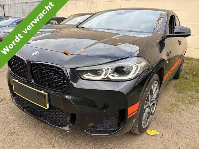 BMW X2 sDrive20i High Executive M Sport Mesh Edition Panoramadak 19 Inch M Sportzetels DAB Carplay