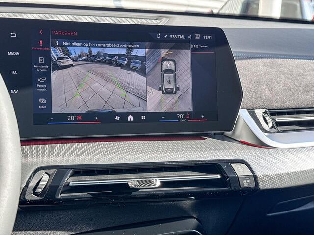 BMW X2 iX2 eDrive20 M Sportpakket Pro / Innovation Pack / Comfort Pack / Panoramadak / Elektrisch verstelbare stoelen / Driving Assistant Plus