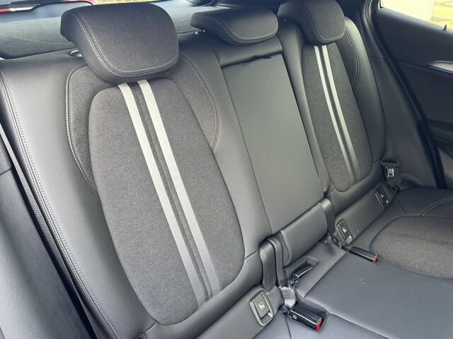 BMW X2 xDrive25e High Executive M Sport Pakket, Camera, comfort, NAVI-PRO . Een proefrit levert het bewijs. Neem contact op en we maken een afspraak!