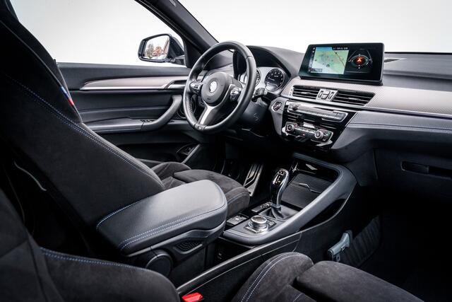 BMW X2 sDrive20i Executive M-Sport Automaat | LED | Head-Up | 1e Eig. | Camera | Navi | PDC