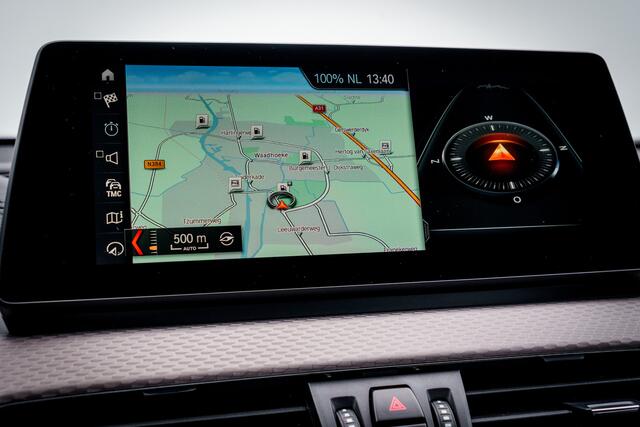 BMW X2 sDrive20i Executive M-Sport Automaat | LED | Head-Up | 1e Eig. | Camera | Navi | PDC