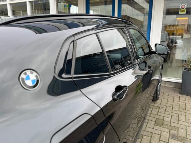 BMW X2 X2 sDrive20i High Executive Msport I Panorama I Leer I Stoelverw. I Camera
