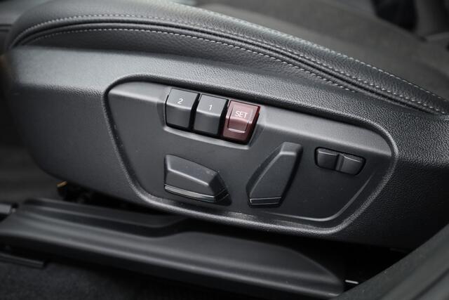 BMW X2 xDrive25e M Sport | Apple CarPlay en Android Auto | Memory | Pano | Navi | Cruise | LED | 19"