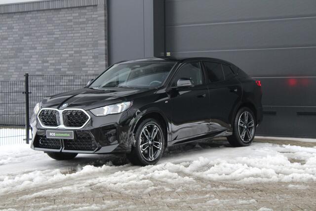BMW X2 sDrive20i | M-SPORT | 360 CAMERA | HUD | KEYLESS | SPORTSTOELEN |