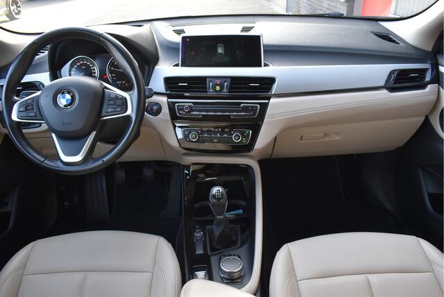 BMW X2 sDrive18i Executive Edition Head up, Afn. trekhaak, Elek. achterklep, Leder, Cruise, PDC