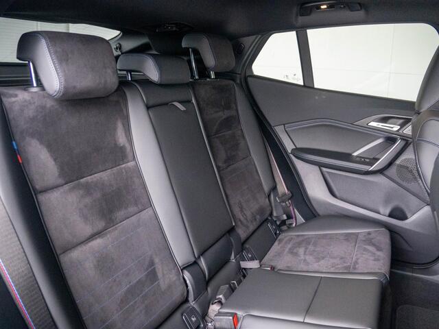 BMW X2 sDrive 20i M Sportpakket Pro | Innovation Pack | Comfort Pack | Panoramadak | Trekhaak | Showroom Selection