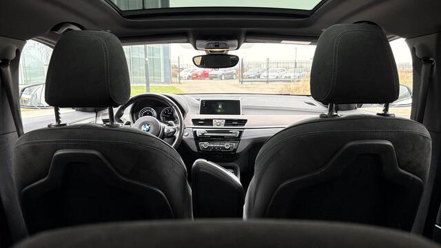 BMW X2 sDrive20i High Executive M-Sport Pano Alcantara Navi groot