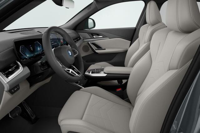 BMW X2 iX2 xDrive30 67 kWh M Sport Edition | M Sportpakket | Premium Pack | Trekhaak