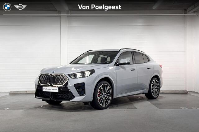 BMW X2 iX2 xDrive30 67 kWh