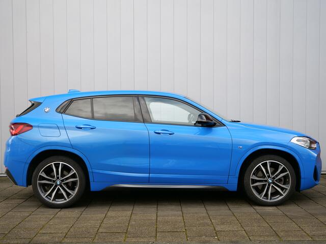 BMW X2 xDrive25e Executive 220 Pk Automaat M-pakket / Navigatie / DAB / Leer / Stoelverwarming