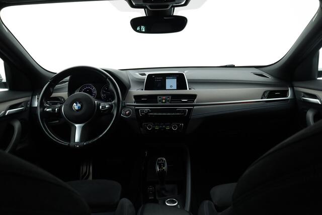 BMW X2 sDrive18i M Sport | Cruise Control | Trekhaak | Stoel- stuurverw. | Camera+PDC | Navi | 19'' | LED