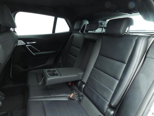 BMW X2 sDrive20i | M-Sportpakket | LED | Leder | Navigatie | Sportstoelen | Elektr. zetels | Keyles go | DAB | Harman-kardon sound | Alu 19 inch