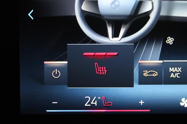 BMW X2 sDrive20i High Executive |Pano|Leder|Stoelverwarming|M-sport