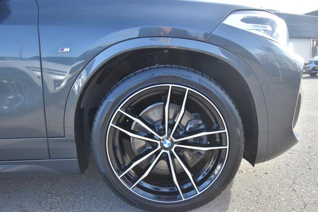 BMW X2 sDrive20i High Executive M-Sport , PANODAK , AFNB TREKH , A UITRIJ CAM , CLIMATR LED KOPL , NAVI , LMV19 ,