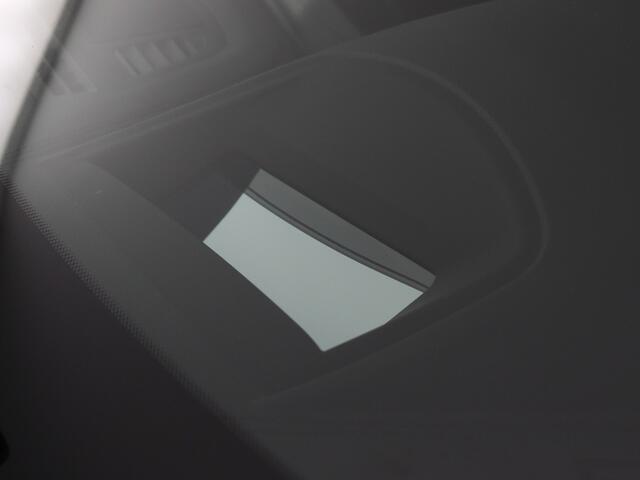 BMW X2 xDrive20i High Executive (Pano / ACC / Head-Up / Stoelverw. / Elek. achterklep / 19'')