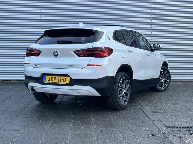 BMW X2 sDrive18i | LED | Panoramadak | Cruise&Climate Control |