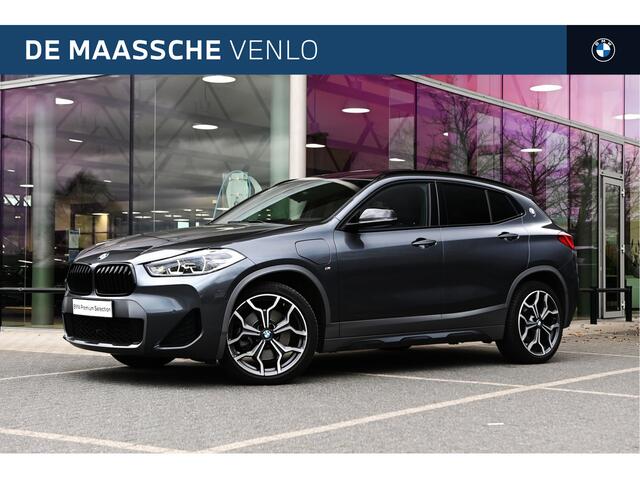BMW X2 xDrive25e High Executive M Sport Automaat / Panoramadak / Sportstoelen / Head-Up / Achteruitrijcamera / Comfort Access / Harman-Kardon